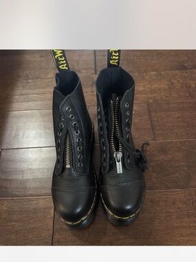 Black Platform boots